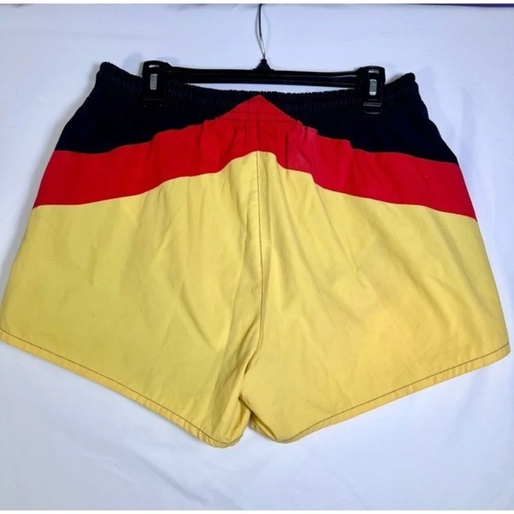 Athletic Shorts Size 2XL‎